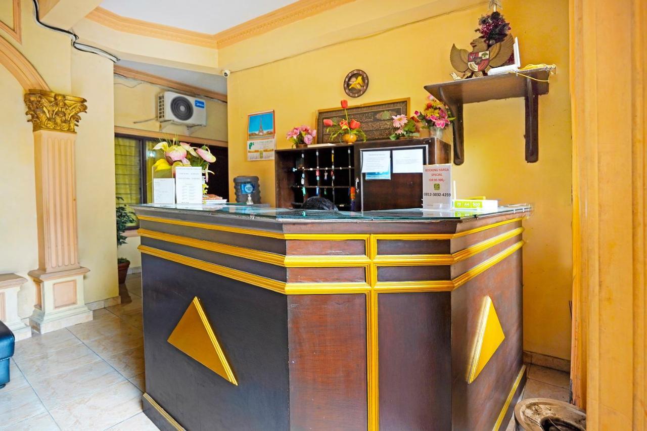 Oyo 91390 Kost Grand Royal Elite Hotel Surabaia Exterior foto