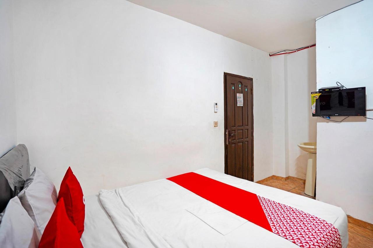 Oyo 91390 Kost Grand Royal Elite Hotel Surabaia Exterior foto