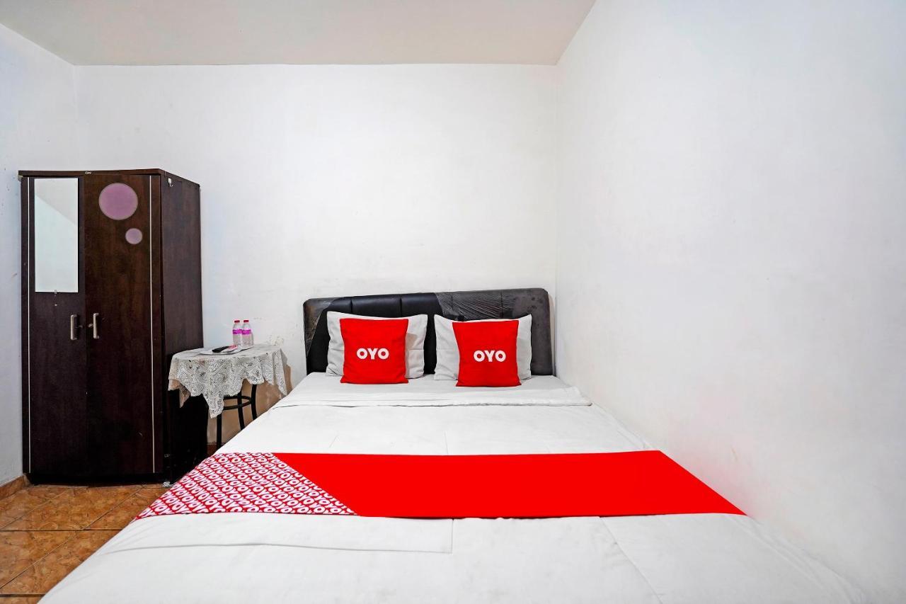 Oyo 91390 Kost Grand Royal Elite Hotel Surabaia Exterior foto